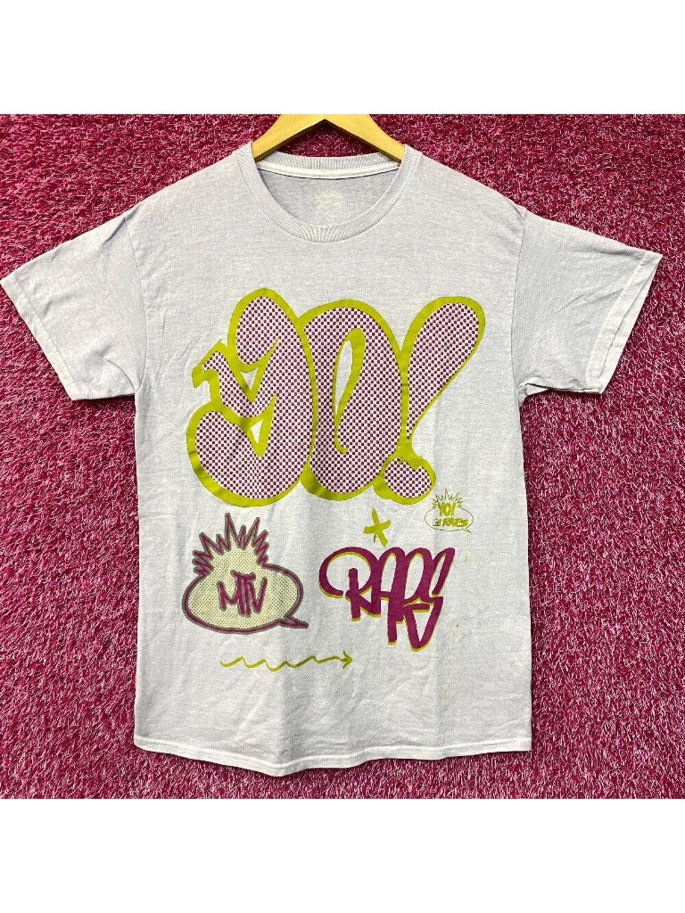 MTV 90's Graffiti Pop Art Poster Light Blue T-Shirt Medium